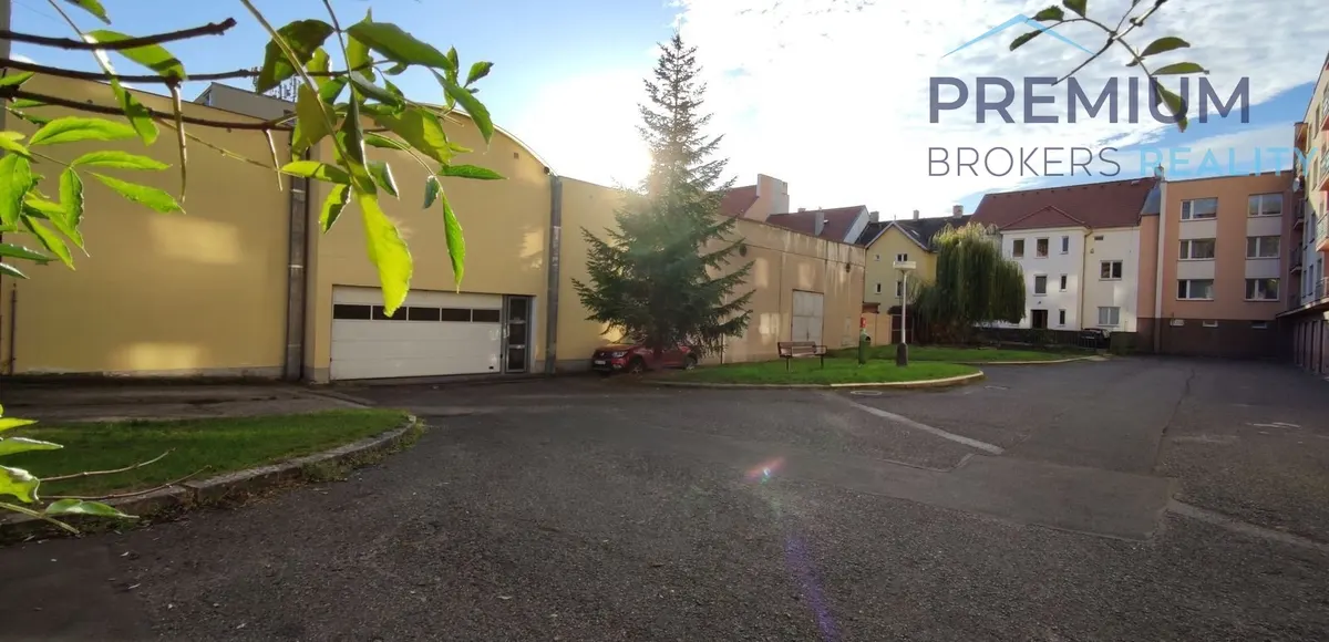 Pronájem garáže 25 m², Žatec