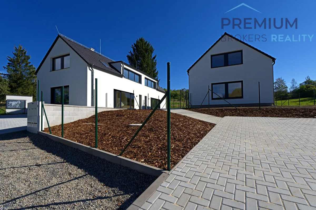 Prodej rodinného domu 102 m² se zahradou 102 m2, Nové Strašecí